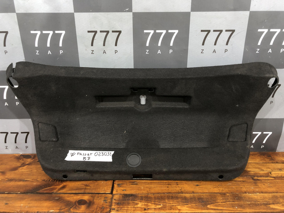 Обшивка крышки багажника Volkswagen Passat B8 14-22 Б/У Оригинал 3G5867605