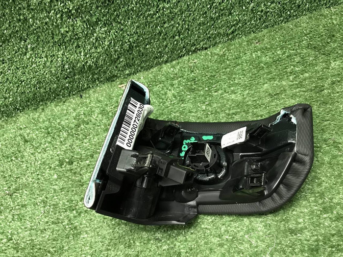 Накладка торпедо LR Discovery Sport (2019-н.в.)