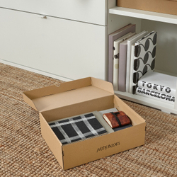 IKEA VATTENTRÅG  (ИКЕА ВАТТЕНТРÅГ)  -  Коробка с крышкой, 32x23x10 см