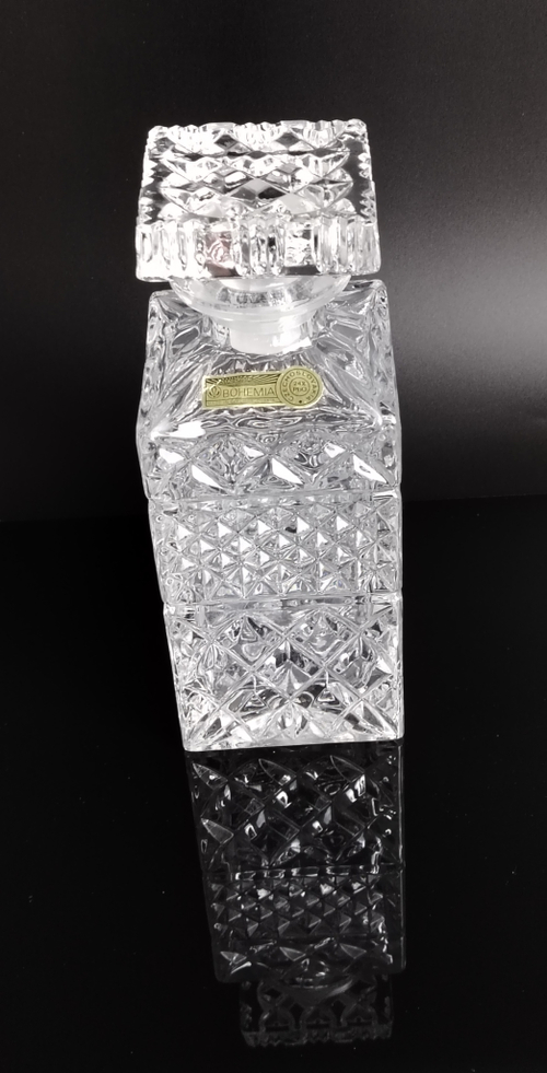 Штоф четырёхгранный "Madison", 700 мл, хрусталь, алмазная грань, Bohemia Crystal (Bohemia Glass), Чехословакия, 1970-1980 гг