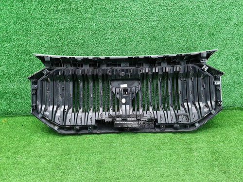 Решетка радиатора Geely Okavango (2023-н.в.)