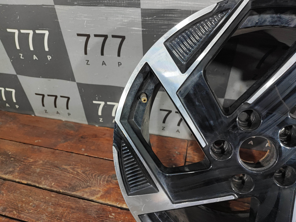 Диск колесный литой R18 Changan Lamore 23-нв Б/У Оригинал C589F2602060302