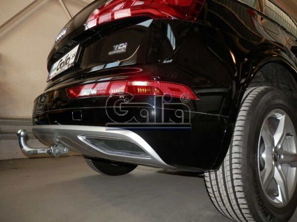Фаркоп оцинкованный Galia A050C для Audi Q5 2017-(паспорт и сертификат в комплекте)(без электрики)