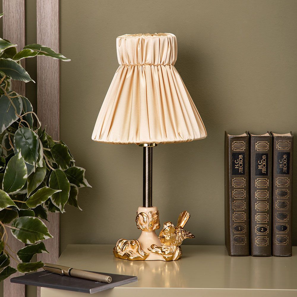 Настольная лампа Белла Айвори с абажуром Адель Айвори