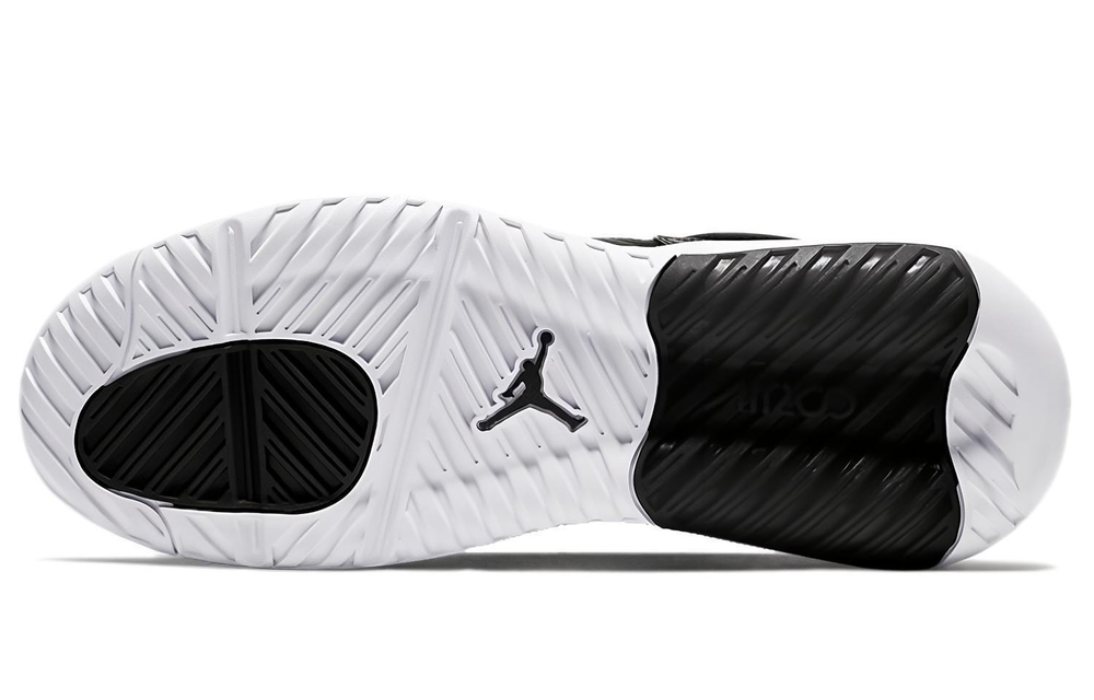 Кроссовки Jordan Maxin 200