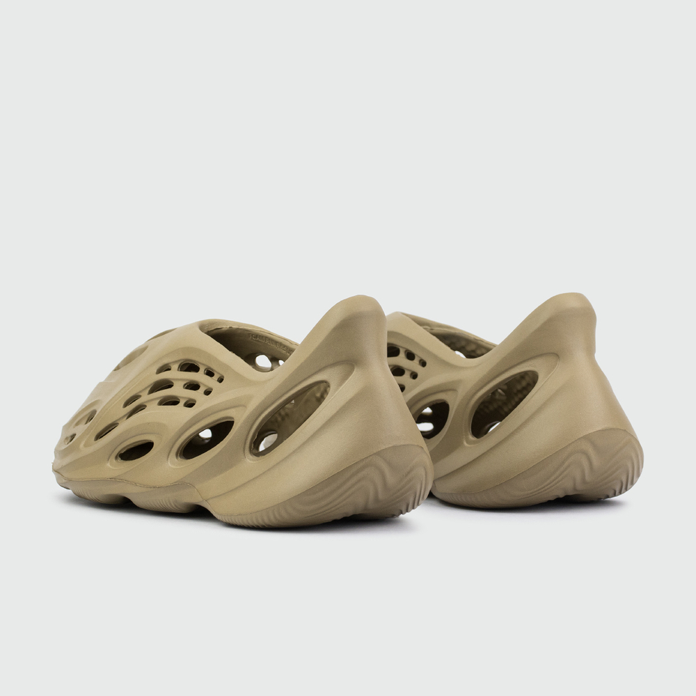 Кроссовки Yeezy Foam Wmns Sulfur
