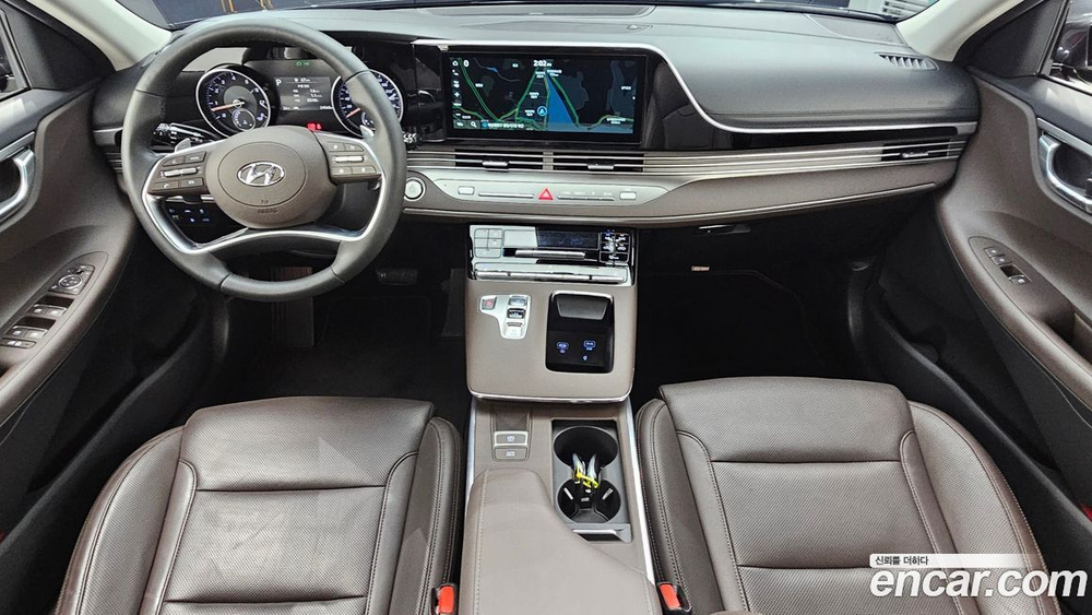 Hyundai The New Grandeur (Azera) IG 3.3 (04.2021)
