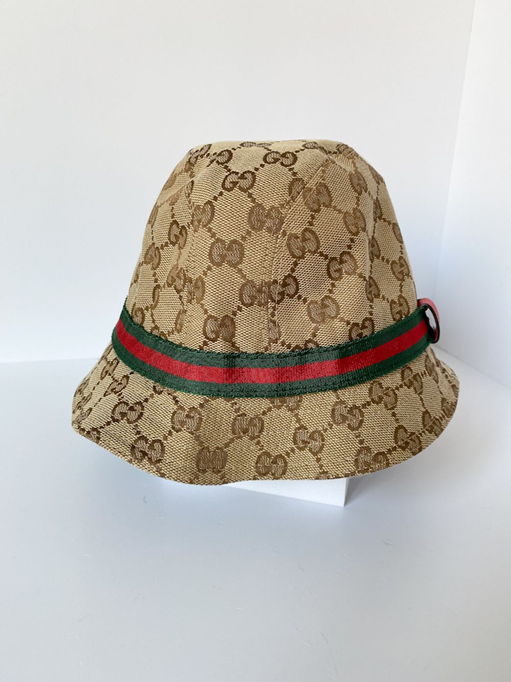 Панама Gucci, 116
