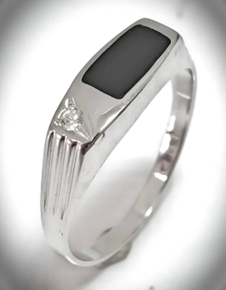 Ювелирное кольцо Эстерелла