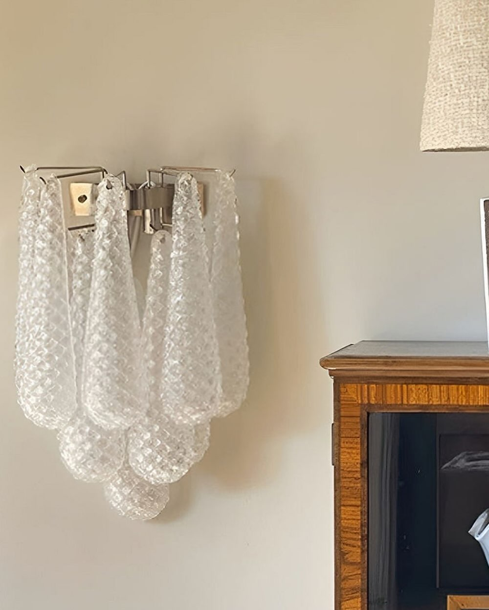 Элегантное настенное бра из венецианского стекла в двух расцветках