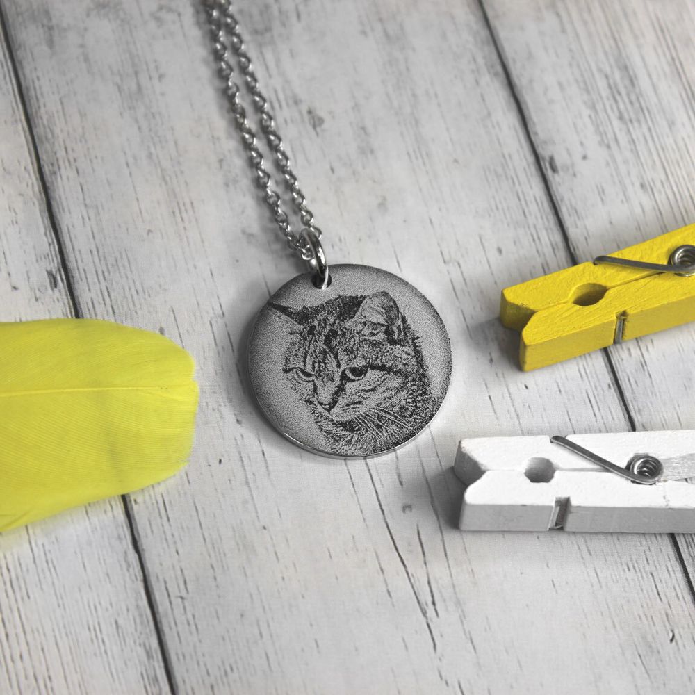 Стальной кулон подвеска с гравировкой фото кота на заказ