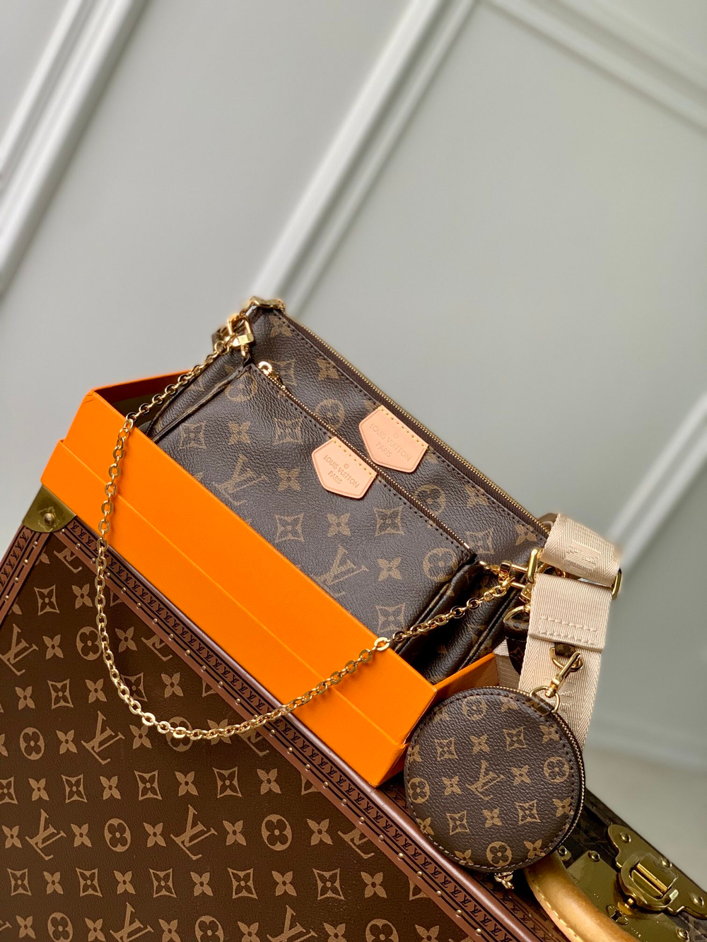 Louis Vuitton Multi Pochette Accessoires