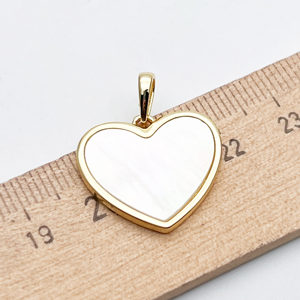 Подвеска Сердце, позолота, перламутр, размер 18*20 мм + бейл, цена за 1 шт