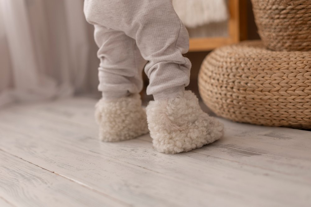 Детские пинетки из натуральной овчины