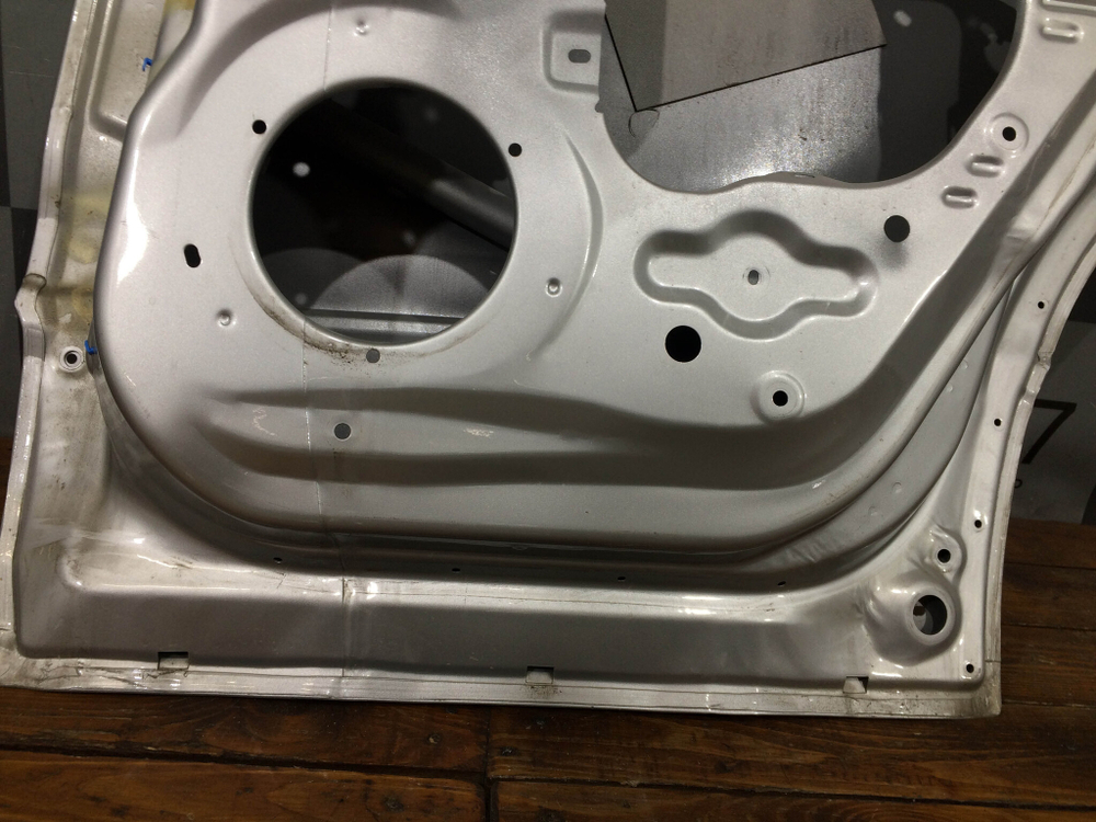 Дверь задняя правая Suzuki Grand Vitara 2 (JT) 05-12 Б/У Оригинал 6800365833000