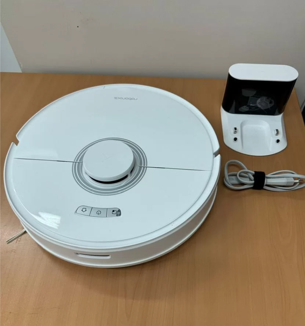 Робот-пылесос Roborock Q7 Max белый (