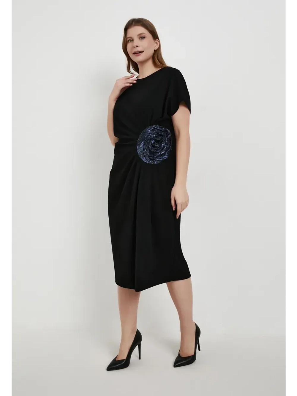 Платье вечернее нарядное