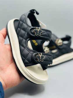 Детские кожаные босоножки Miu Miu с бабочкой