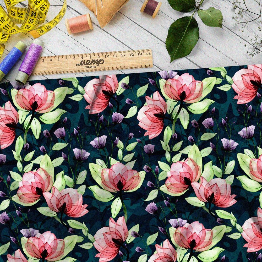 Ткань таффета графичные цветы на тёмно-зелёном фоне