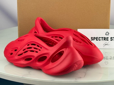 Yeezy Foam Runner Vermillion (маломерки)