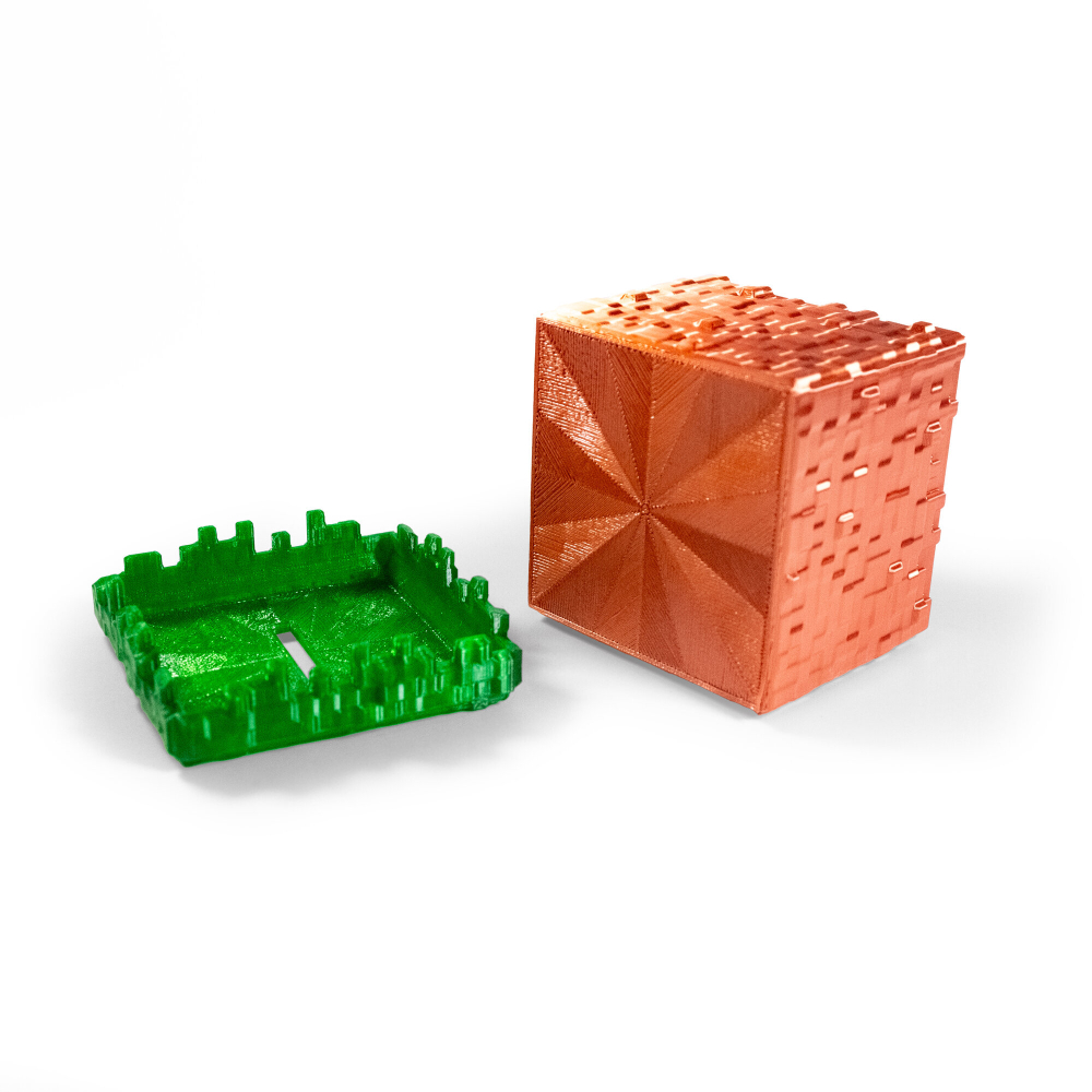 Копилка "Minecraft" Майнкрафт в виде травяного блока, 3D печать, 8х7.5х7.5см, медно-зеленый