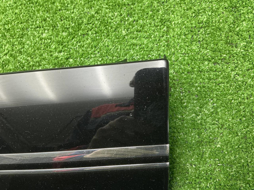 Накладка решетки радиатора Mercedes S W223 (20-нв)