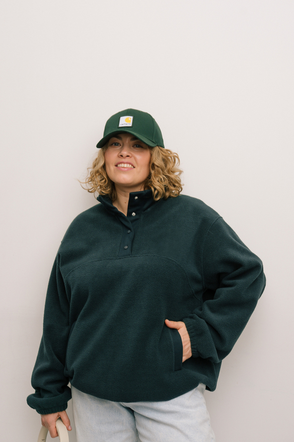 Свитшот с воротником на кнопках из футера барашек в 2 цветах