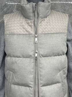 Пуховый жилет Bottega Veneta