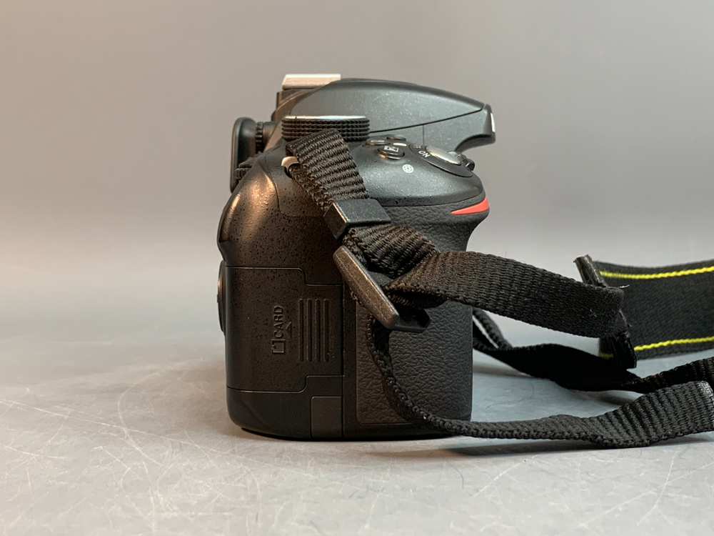 Nikon D3200 kit 18-55 26.565 кадров