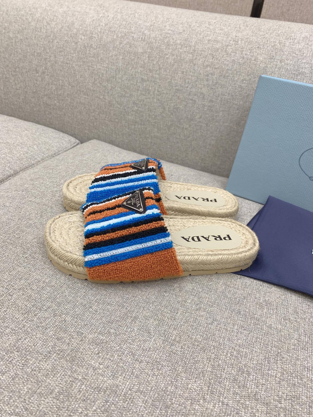Prada Slides