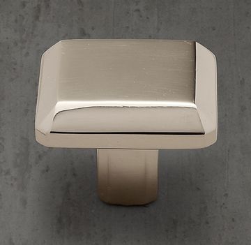 Ручка кнопка RH Regent