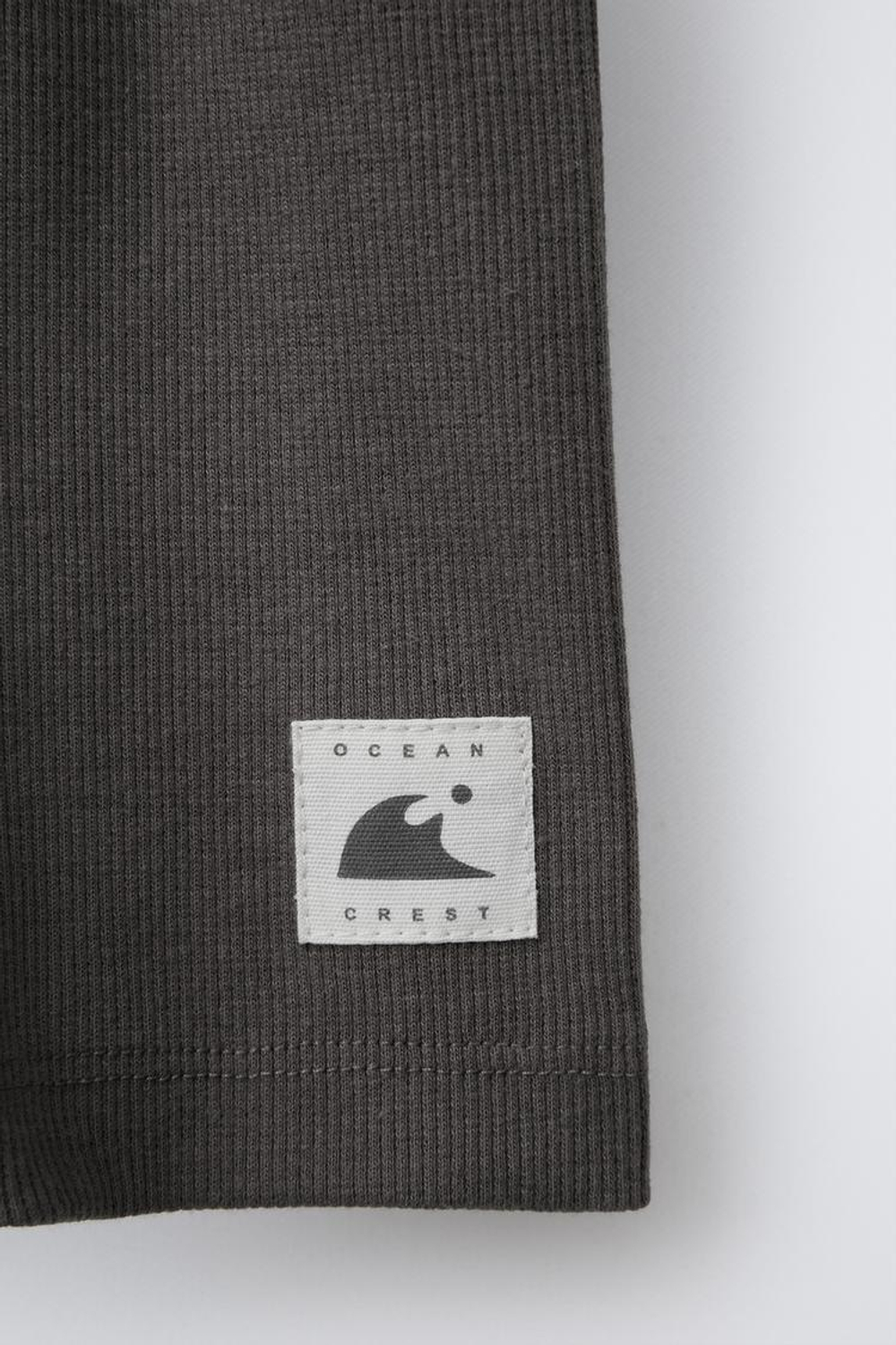 ZARA ШОРТЫ-ВЕЛОСИПЕДКИ В РУБЧИК С НАШИВКОЙ, АНТРАЦИТОВО-СЕРЫЙ