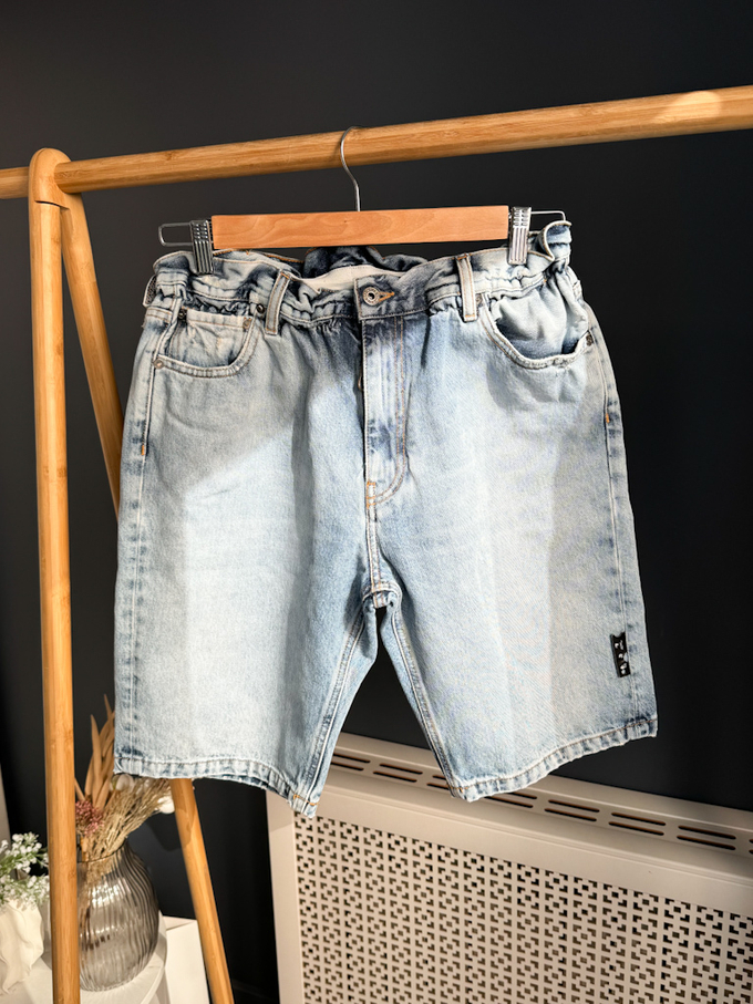Джинсовые шорты Off-White, M
