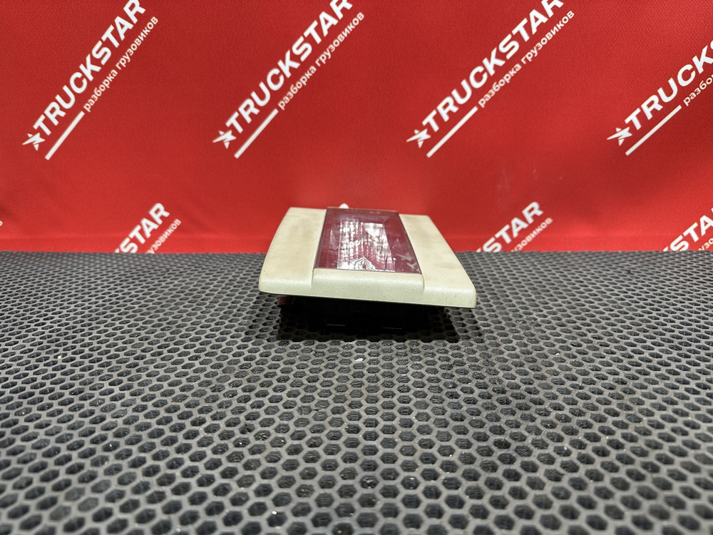 Плафон салонный