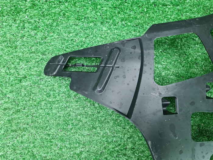 Кронштейн перед. бампера Mercedes S w222 17-20 AMG