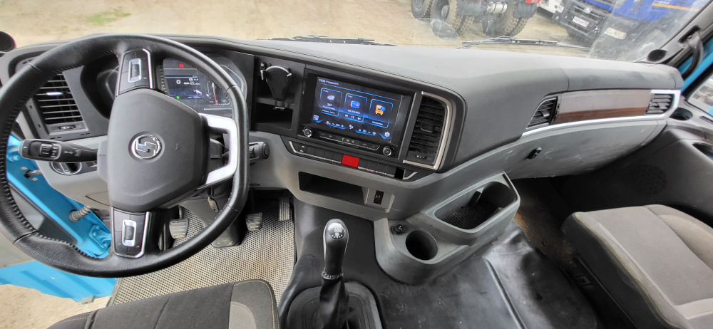 Shacman (Shaanxi) SX* 6x4 Самосвал SX32586V384 (Дизельный, 11,6 л, 423 л.с., МТ)