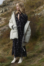 Платье розы