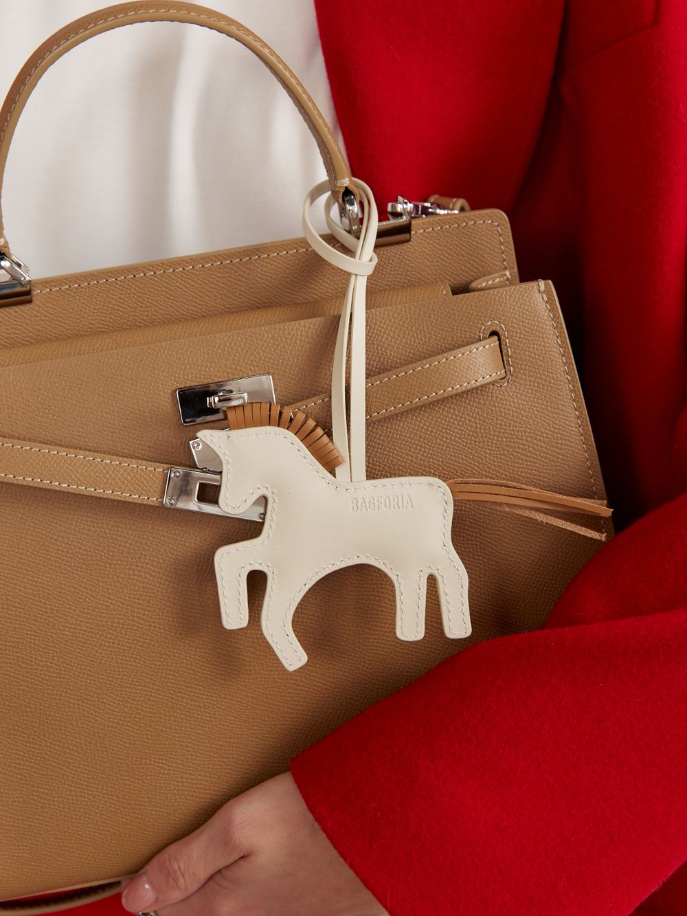 БРЕЛОК ЛОШАДКА MILK|NUDE