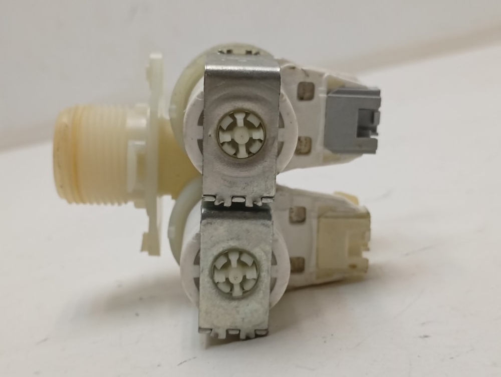 MVE69512ZAW кт44 Клапан подачи воды для стиральной машины Beko б/у