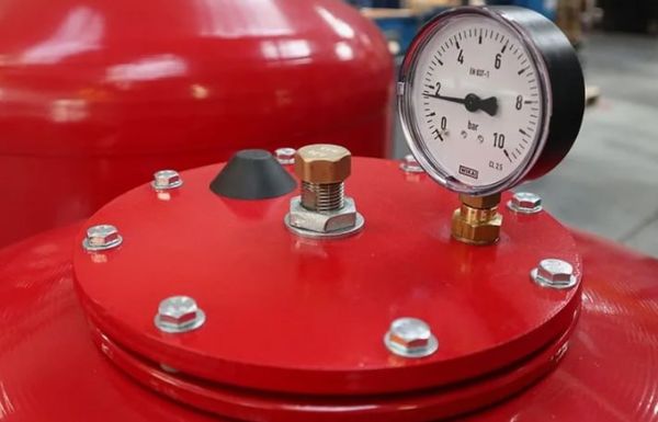 Скачет давление в котле? Проверьте расширительный бак за 5 минут!