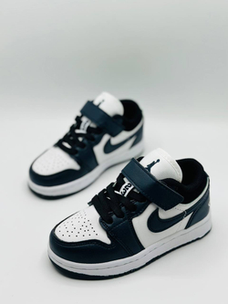 Детские кроссовки Nike Air Jordan Kids