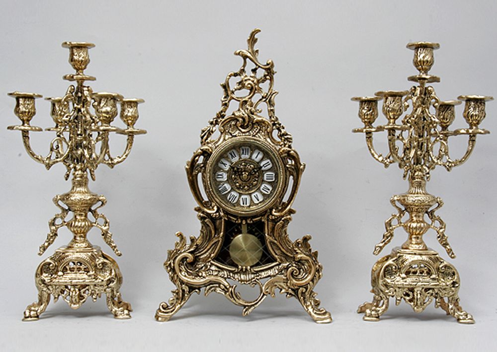 Bello De Bronze Часы "Луиш XV"с маятником каминные