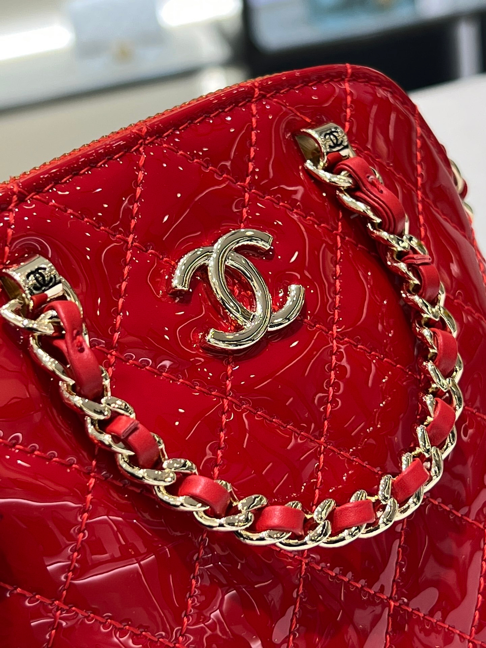Chane1 Clutch With Chain