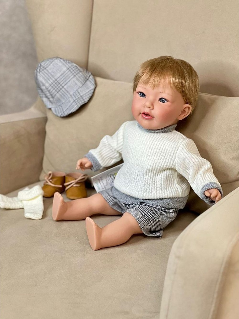 Кукла Nines 45см Guille мягконабивная в пакете (N4820K1)