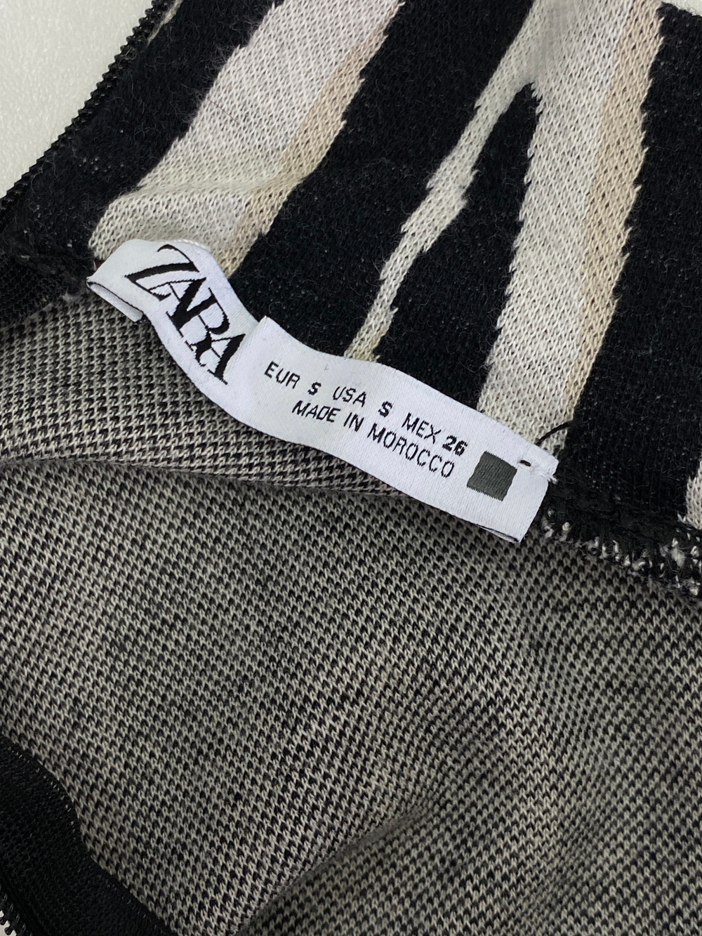 Платье Zara
