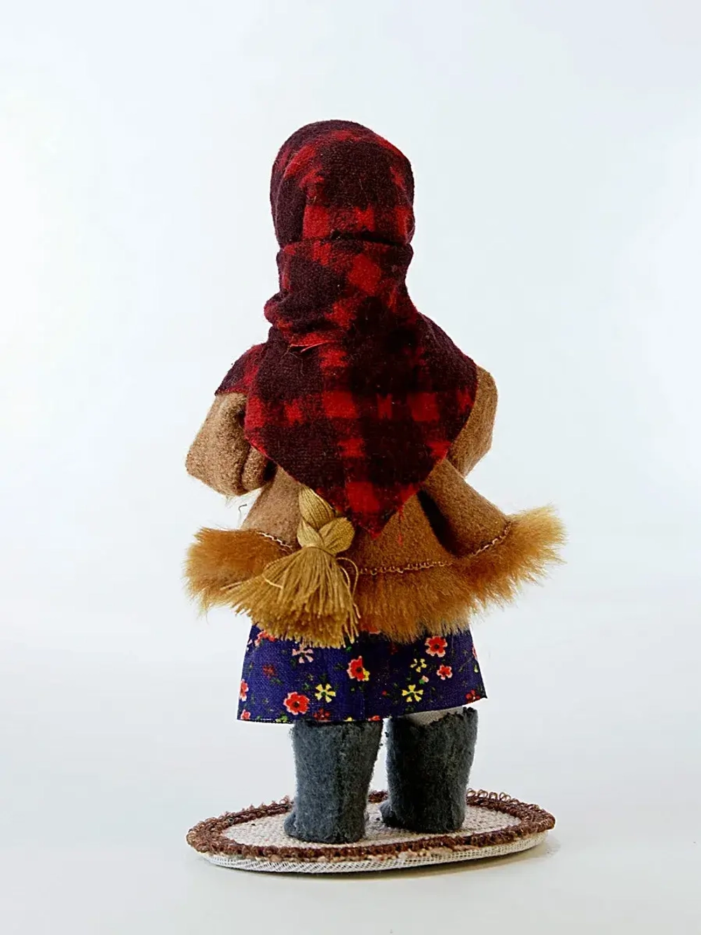 Кукла сувенирная Девочка