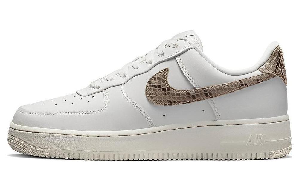 Кроссовки Nike Air Force 1 '07 (Женская размерная сетка)