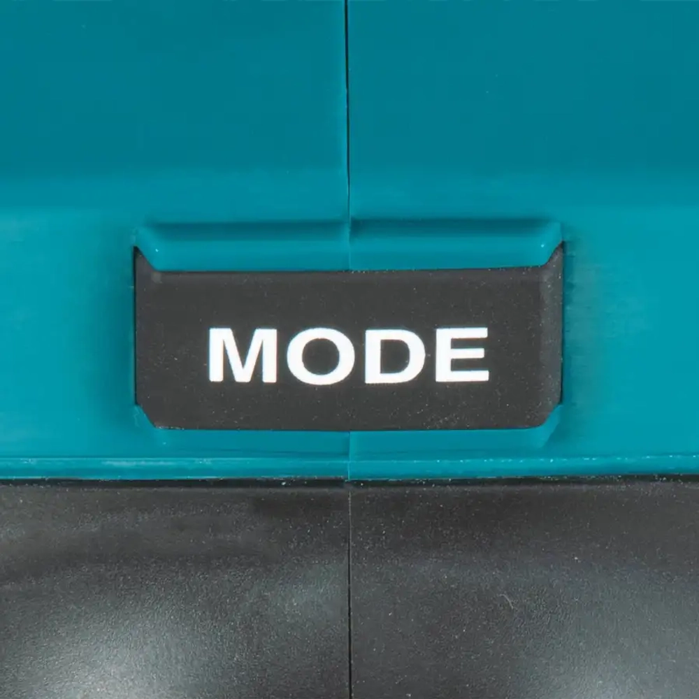 Аккумуляторный фонарь Makita DEADML812