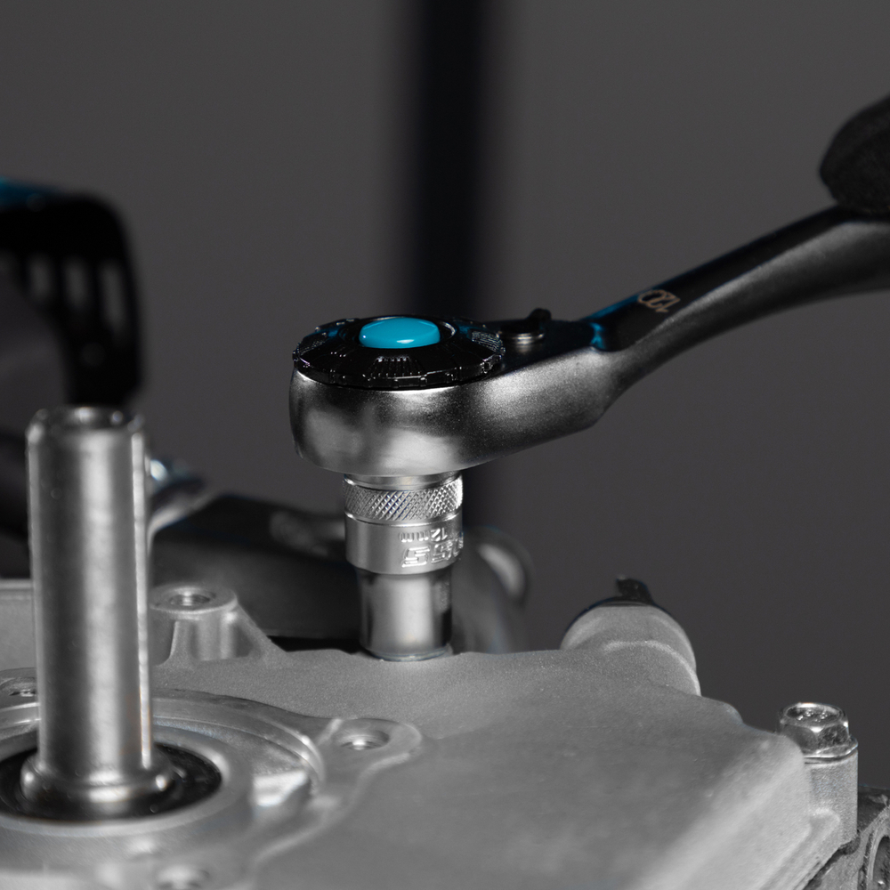 Набор торцевых головок, трещотка 120 зубьев, 1/2", 1/4", CrV, 41 предмет Gross