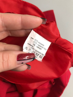 Юбка Dress Code яркого цвета, визуально на 40 размер